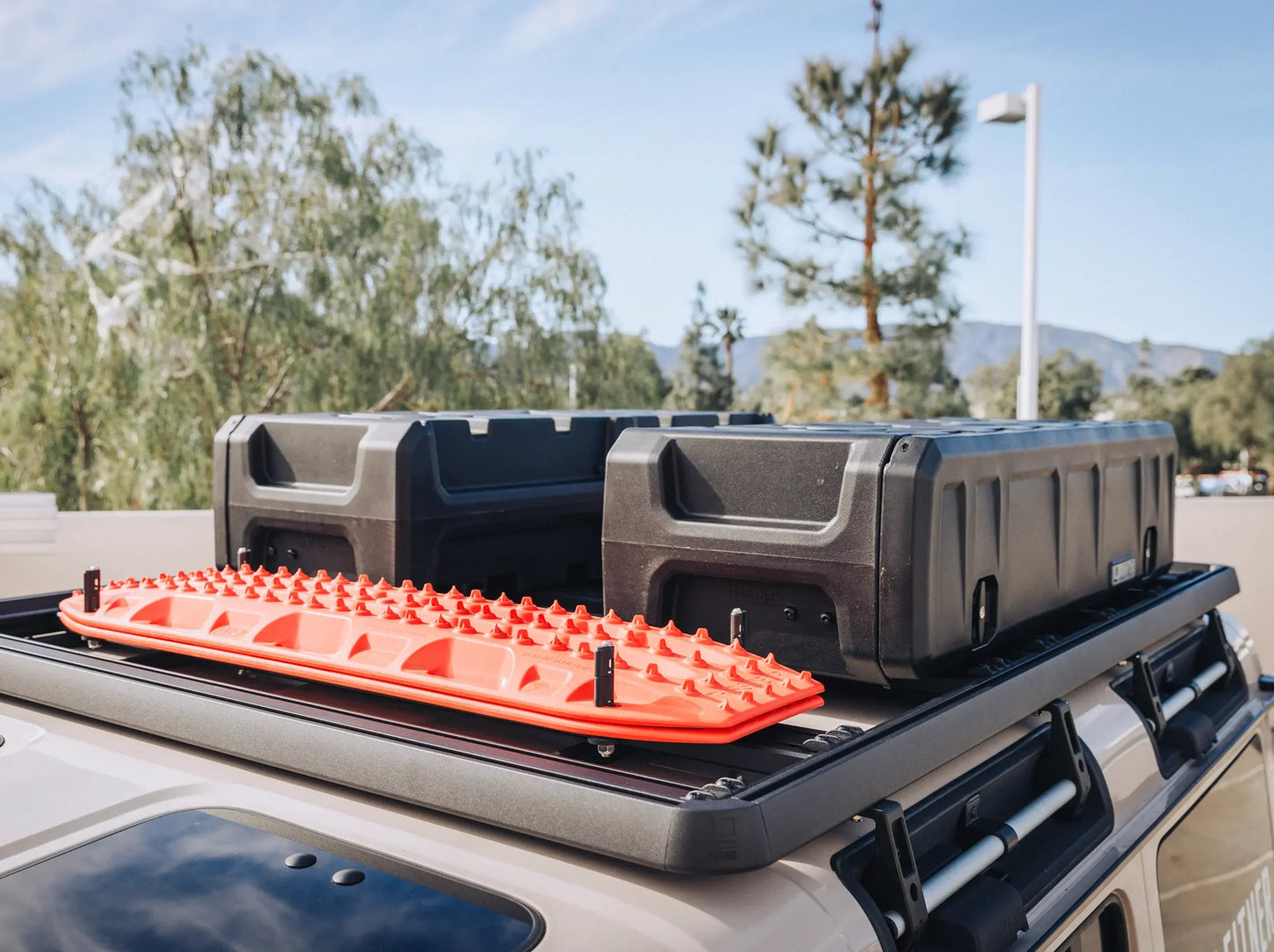 ACS ROOF | Rack Plataforma Sobre Cabina - TOYOTA