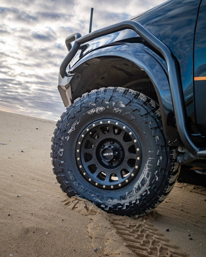 Method 305 Matte Black 17X8.5 6X139 ET0