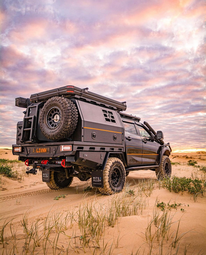 Method 305 Matte Black 17X8.5 6X139 ET0