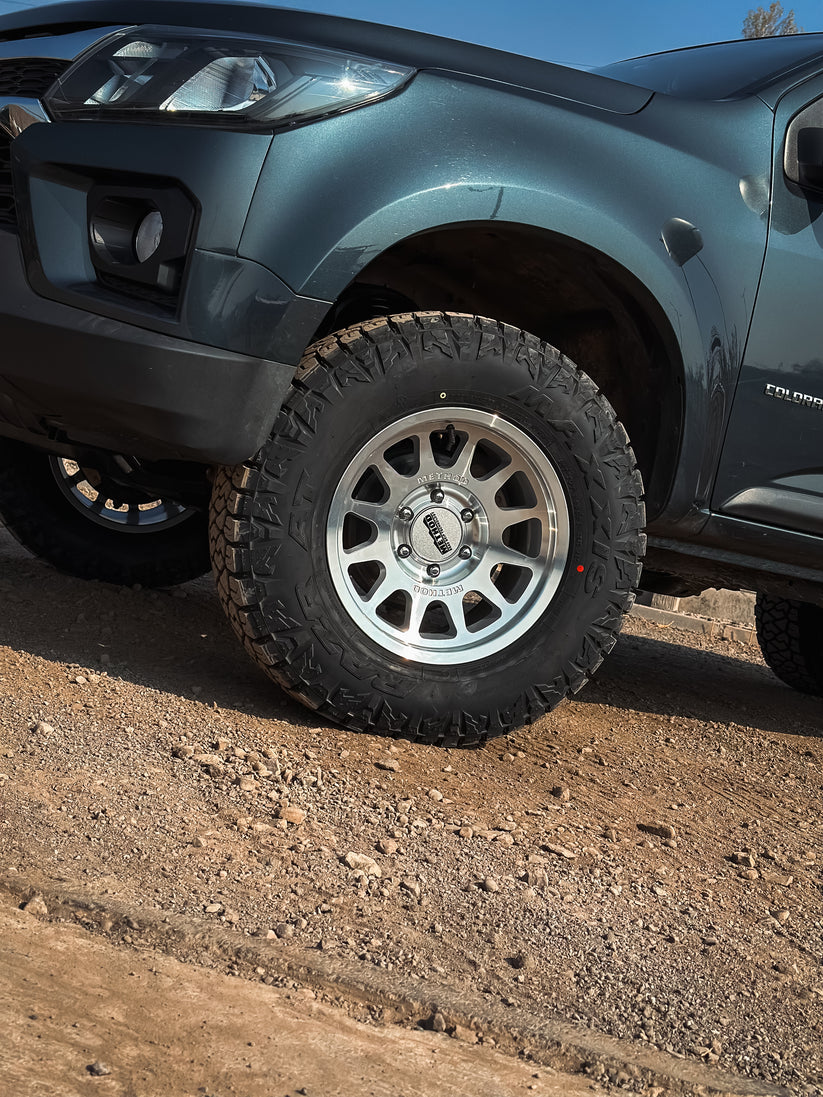 Method 703 Bead Grip Machined 17x8.5 6x139 ET0