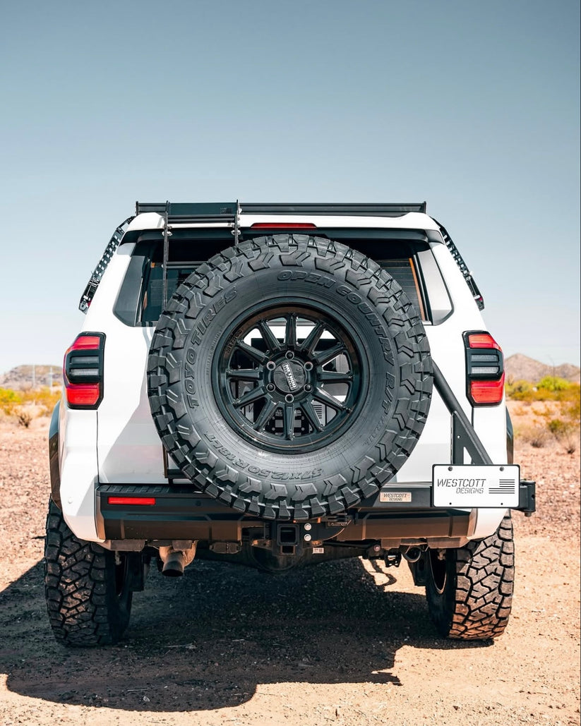 Method 323 Gloss Black 17X8.5 6X139 ET0